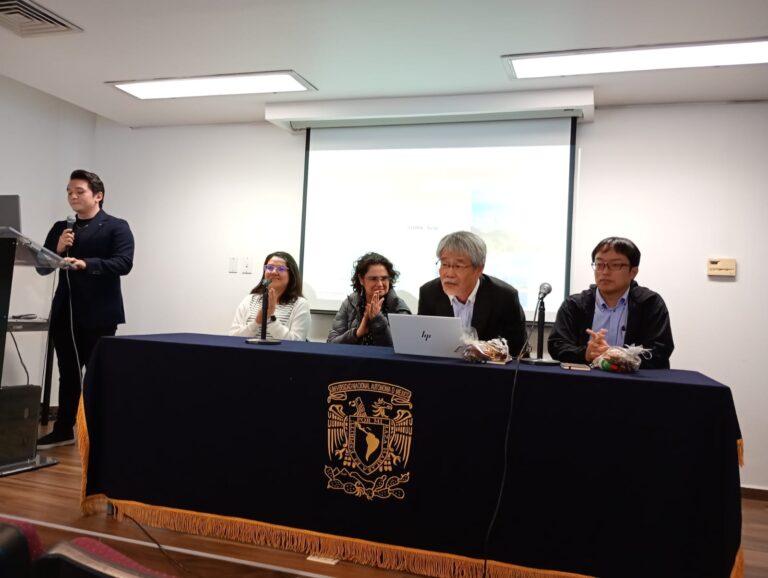 Conferencia Salud mental en emergencias en la Facultad de Psicología de la UNAM
