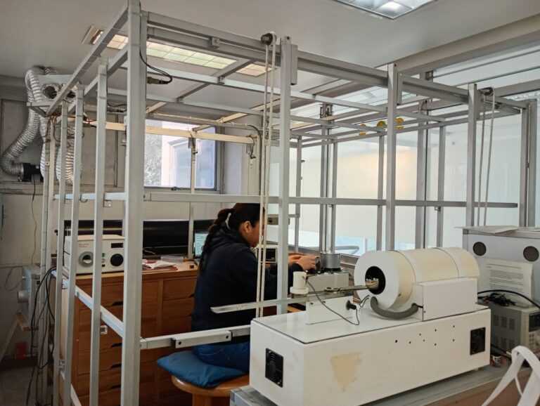 Estancia de estudiantes de la UES en la UNAM